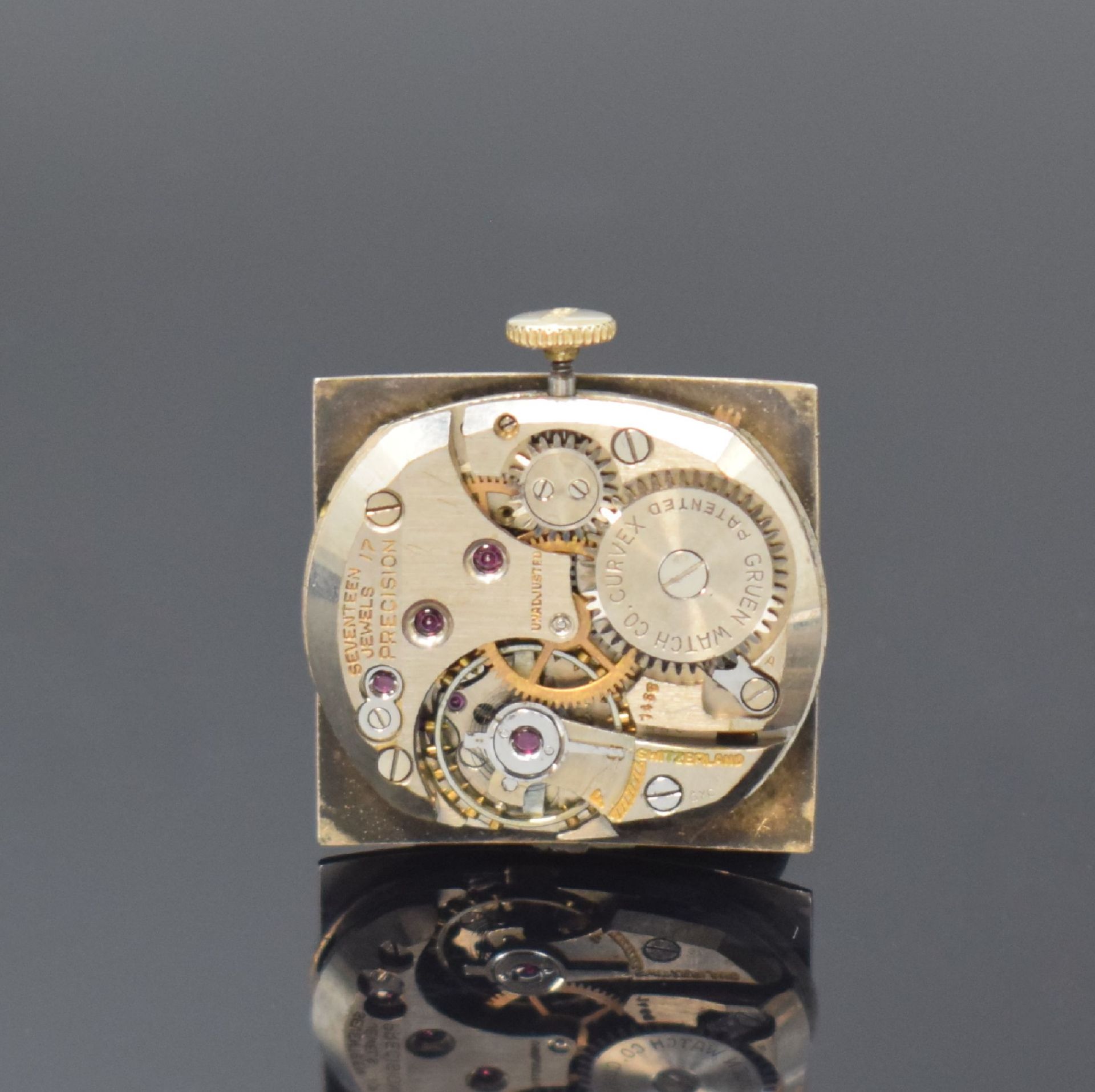 GRUEN Curvex rechteckige Armbanduhr Ref. 440- 584 in GG - Image 6 of 6