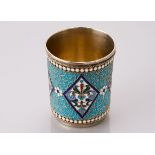 Wodkabecher mit Cloisonne-Email, 84er Silber, Russland