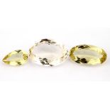 Lot 3 lose Goldberylle, ca. 38.94 ct, 2 x ovalfacett., 1