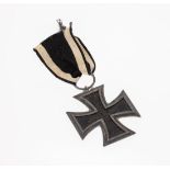 Eisernes Kreuz, 2. Klasse, Silber und Eisen, gestiftet