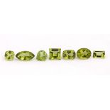 Lot 7 Peridots-Pärchen, 14 Peridots in versch.