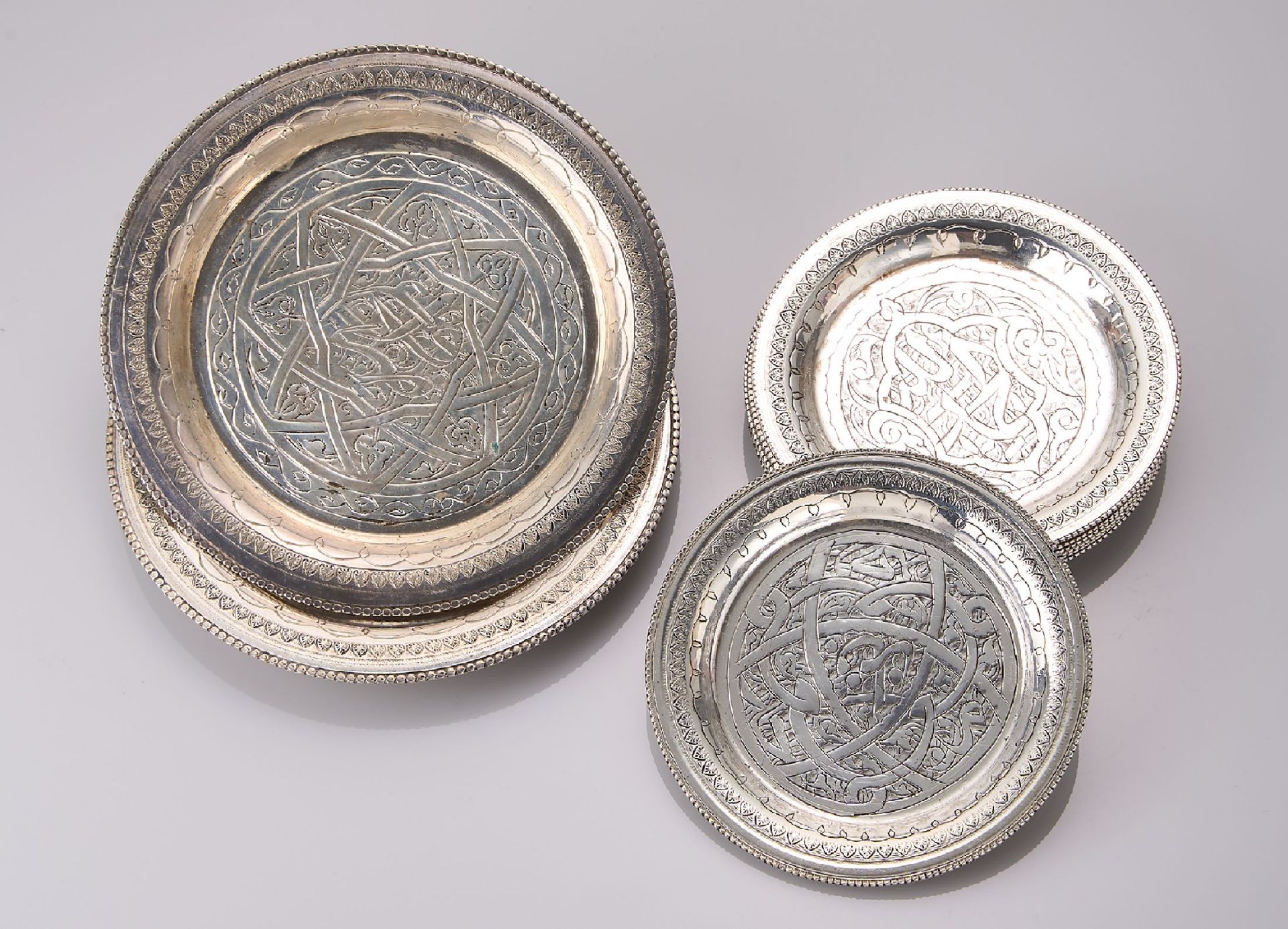 Set 12 Untersetzer, Silber gepr., wohl Ägypten um 1950,