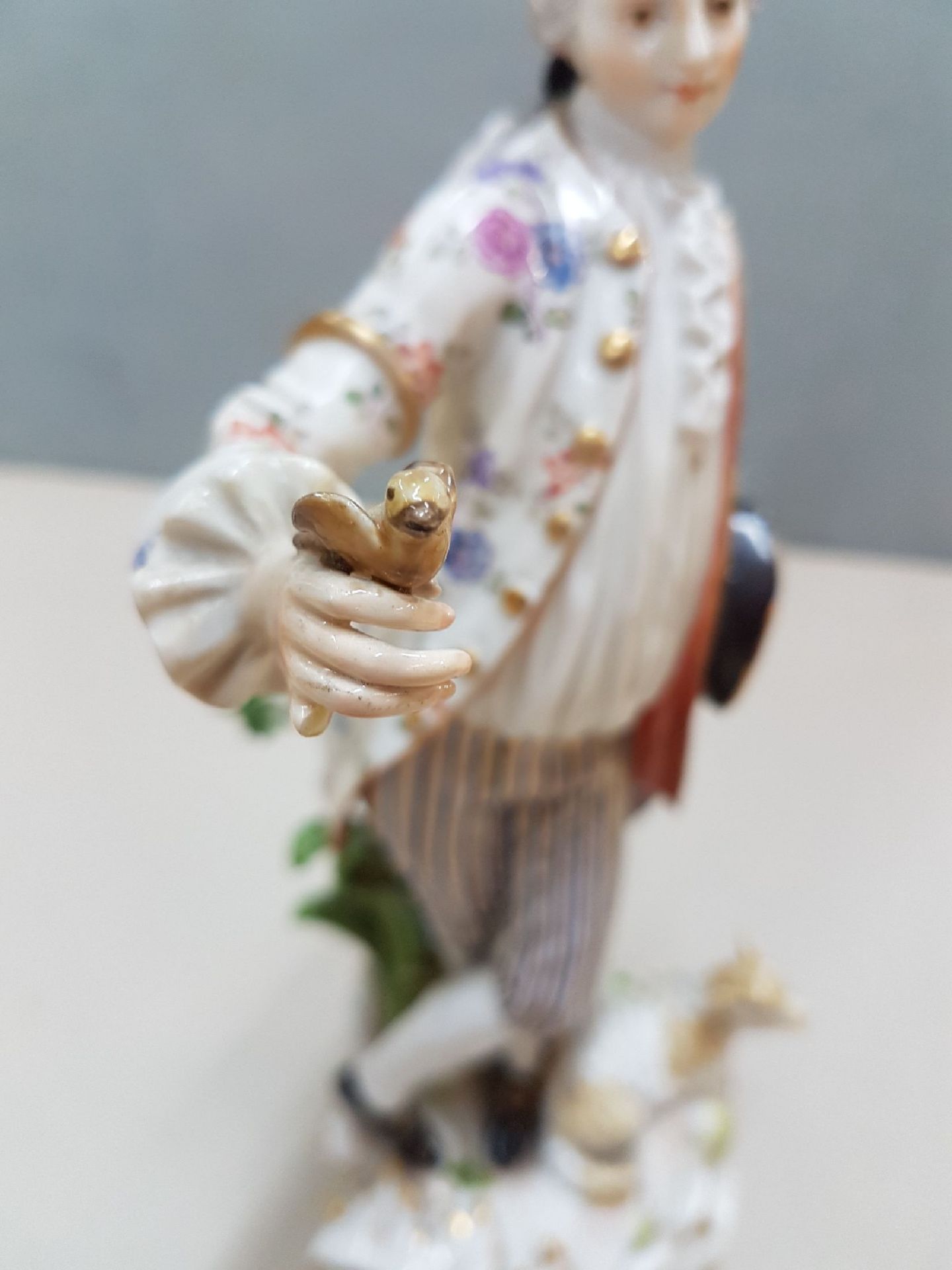 Großer Schäferfigur, Meissen, um 1890,  Schäfer mit Vogel - Bild 6 aus 10