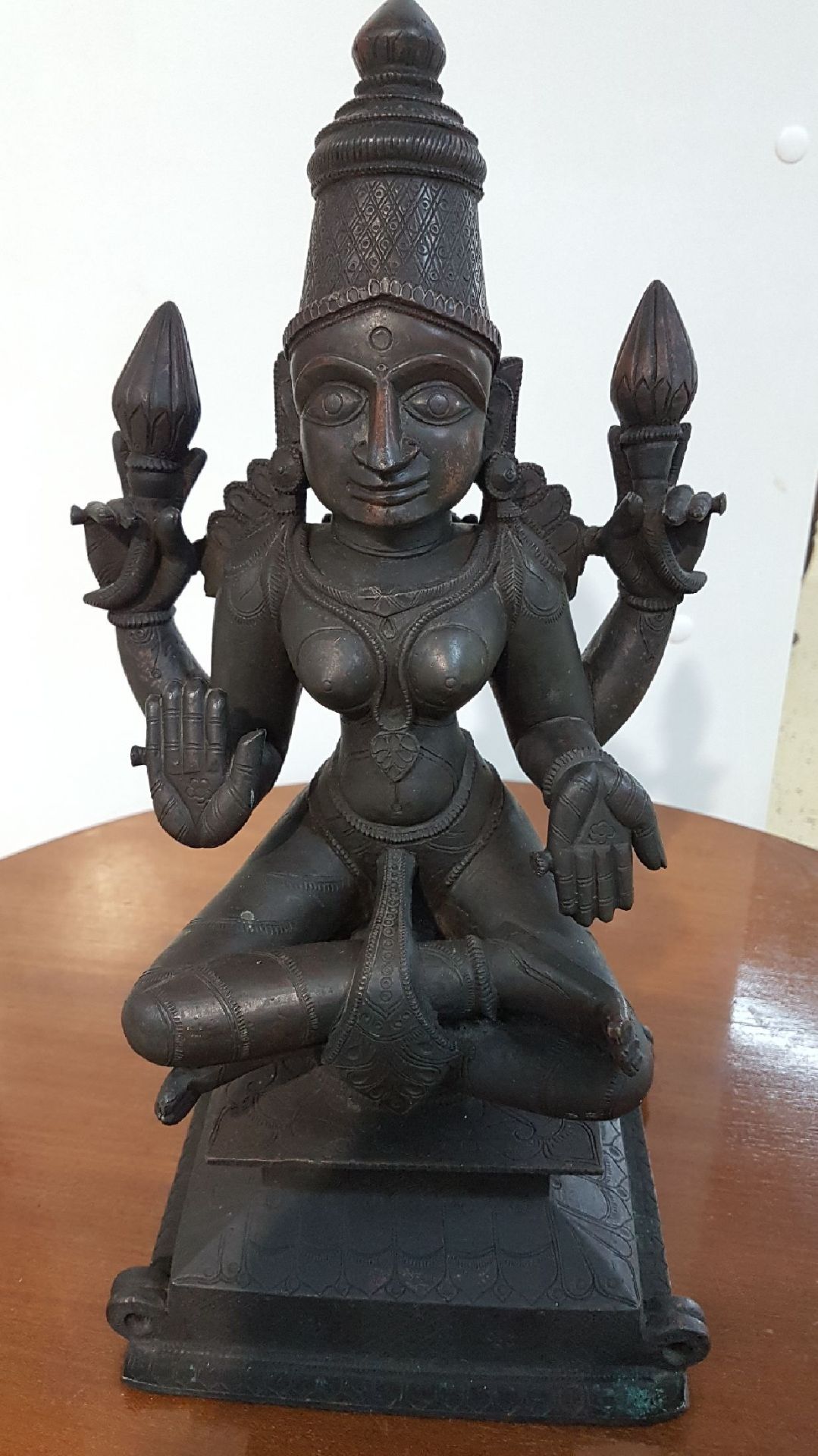 Bronzeskulptur, Indien, 19. Jh.,  Göttin Lakshmi, schwere - Bild 7 aus 11