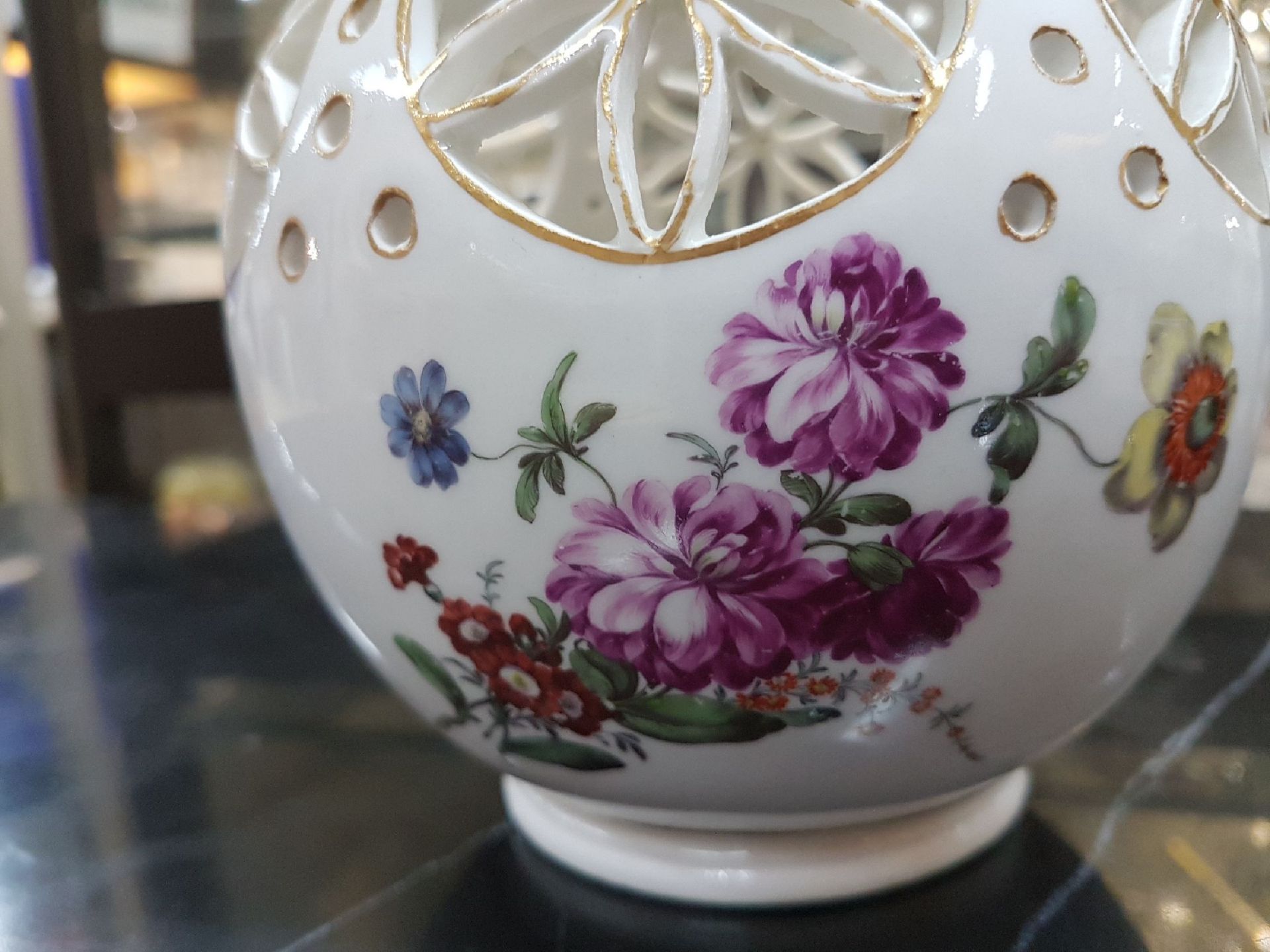Potpourri-Vase/Duftvase, Höchst, um 1760,  Porzellan, - Bild 6 aus 9