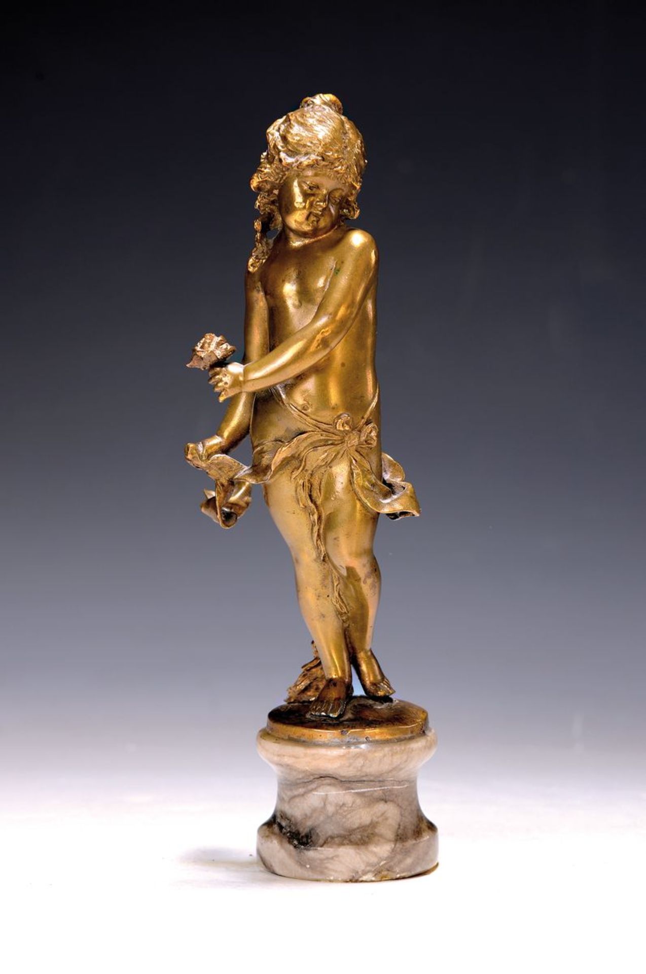 Bronzeskulptur, um 1900, monogr. FJH, Amorette mit