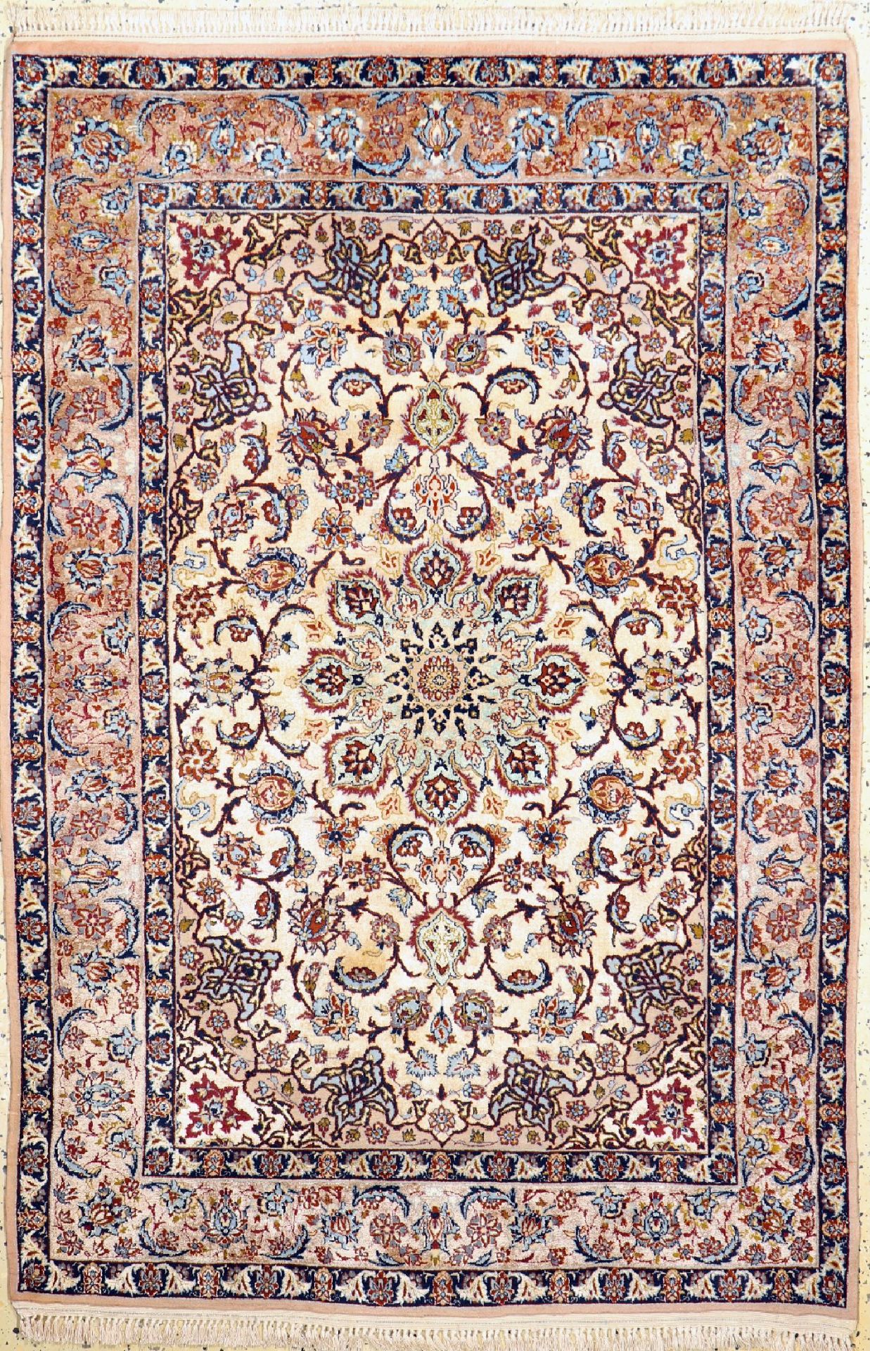 Esfahan fein(Seidengrund), Persien, ca. 60 Jahre,