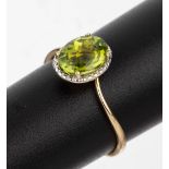 14 kt Gold Peridot-Ring, GG 585/000, zarte Ringschiene,