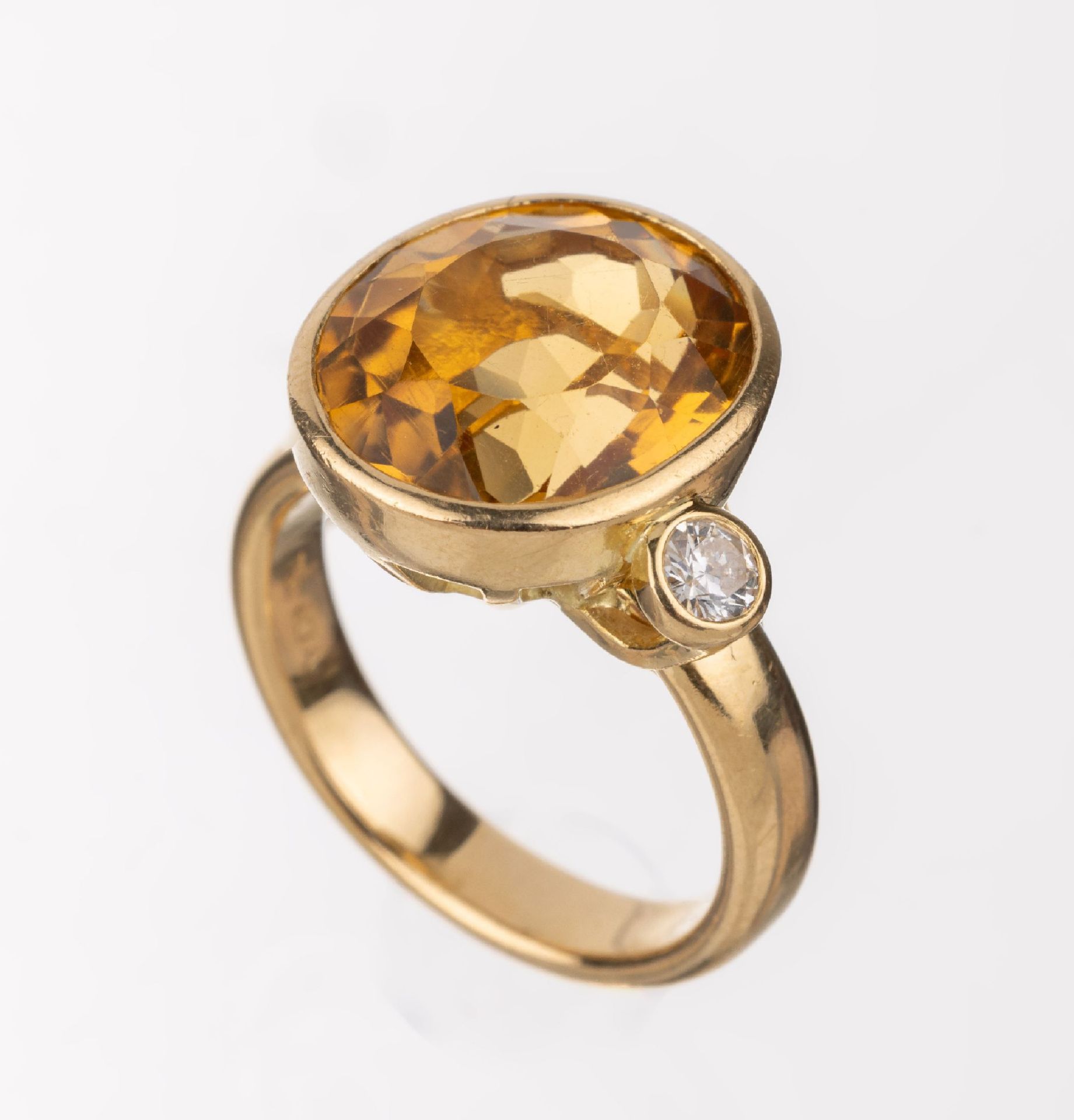 18 kt Gold Citrin-Brillant-Ring, GG 750/000, hoher