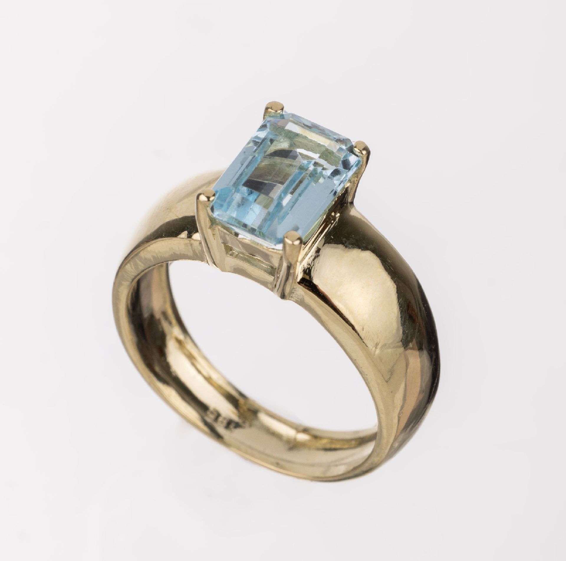 14 kt Gold Aquamarin-Ring, GG 585/000, Aquamarin