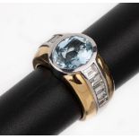 18 kt Gold Aquamarin-Diamant-Ring, GG/WG 750/000,