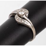 14 kt Gold Diamant-Ring, WG 585/000, 1 Brillant ca. 0.20