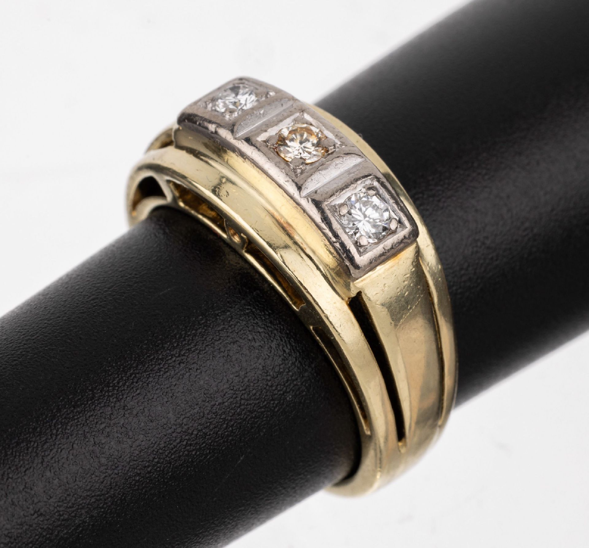 14 kt Gold Brillant-Ring, GG/WG 585/000, 3 in WG