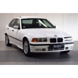 BMW 320i,  , EZ 30.08.1991, Laufleitung ca. 159.000km, HU