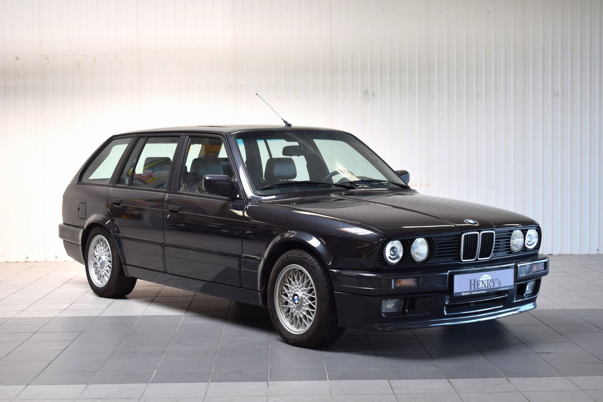 BMW 325i,   EZ 08/90, Laufleistung abgelesen ca.