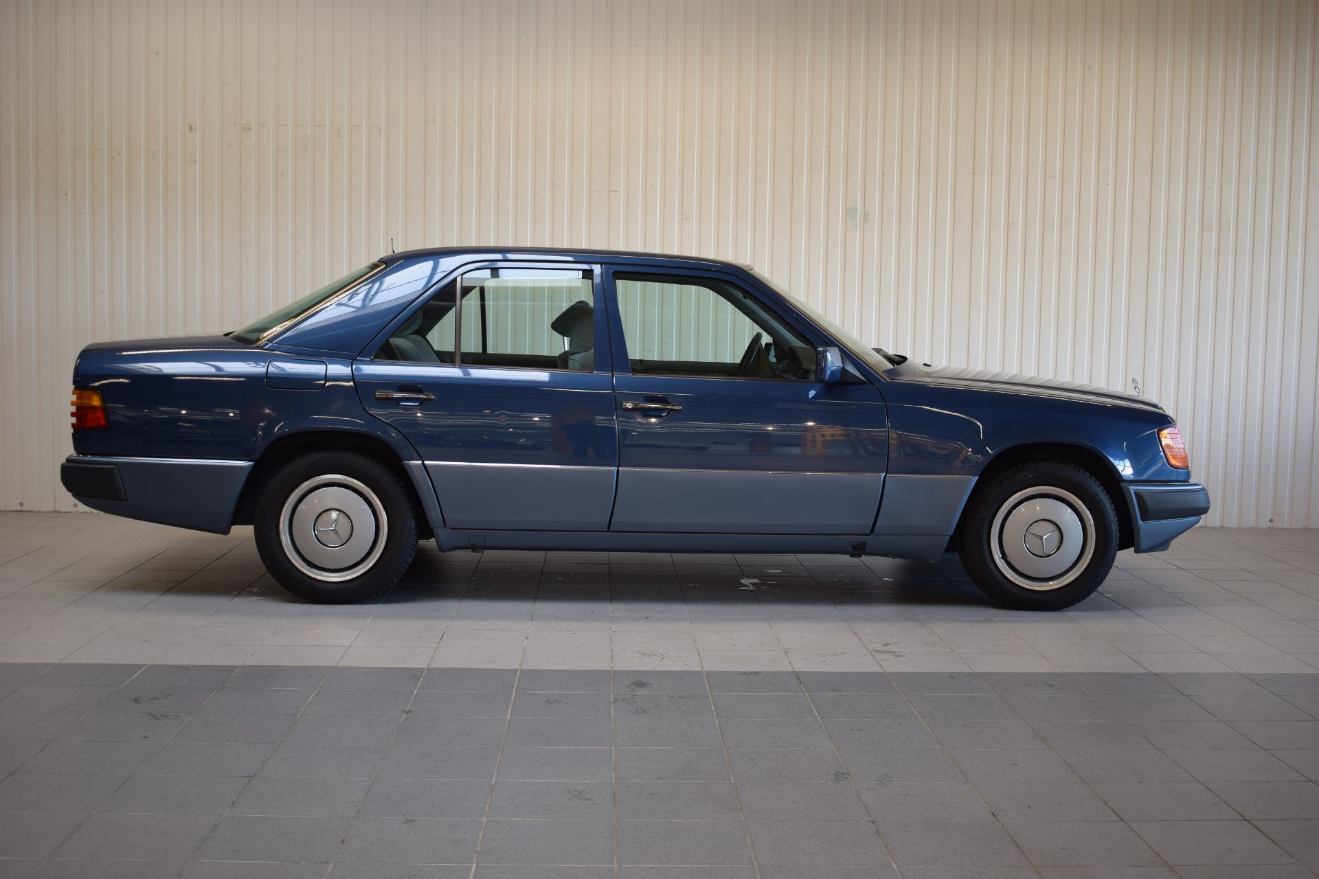 Mercedes-Benz 300E, EZ 06/1990, Laufleistung abgelesen - Image 8 of 16