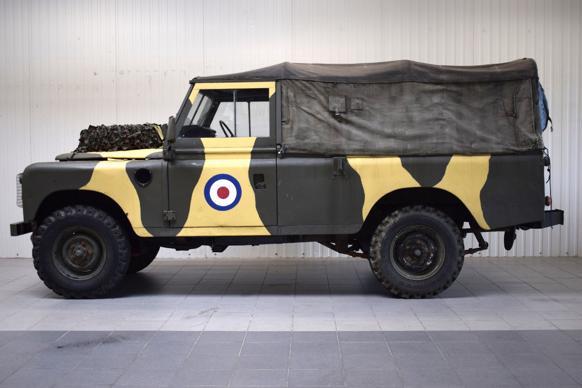 Land Rover Serie III 109, Fahrgestellnummer: - Bild 7 aus 11