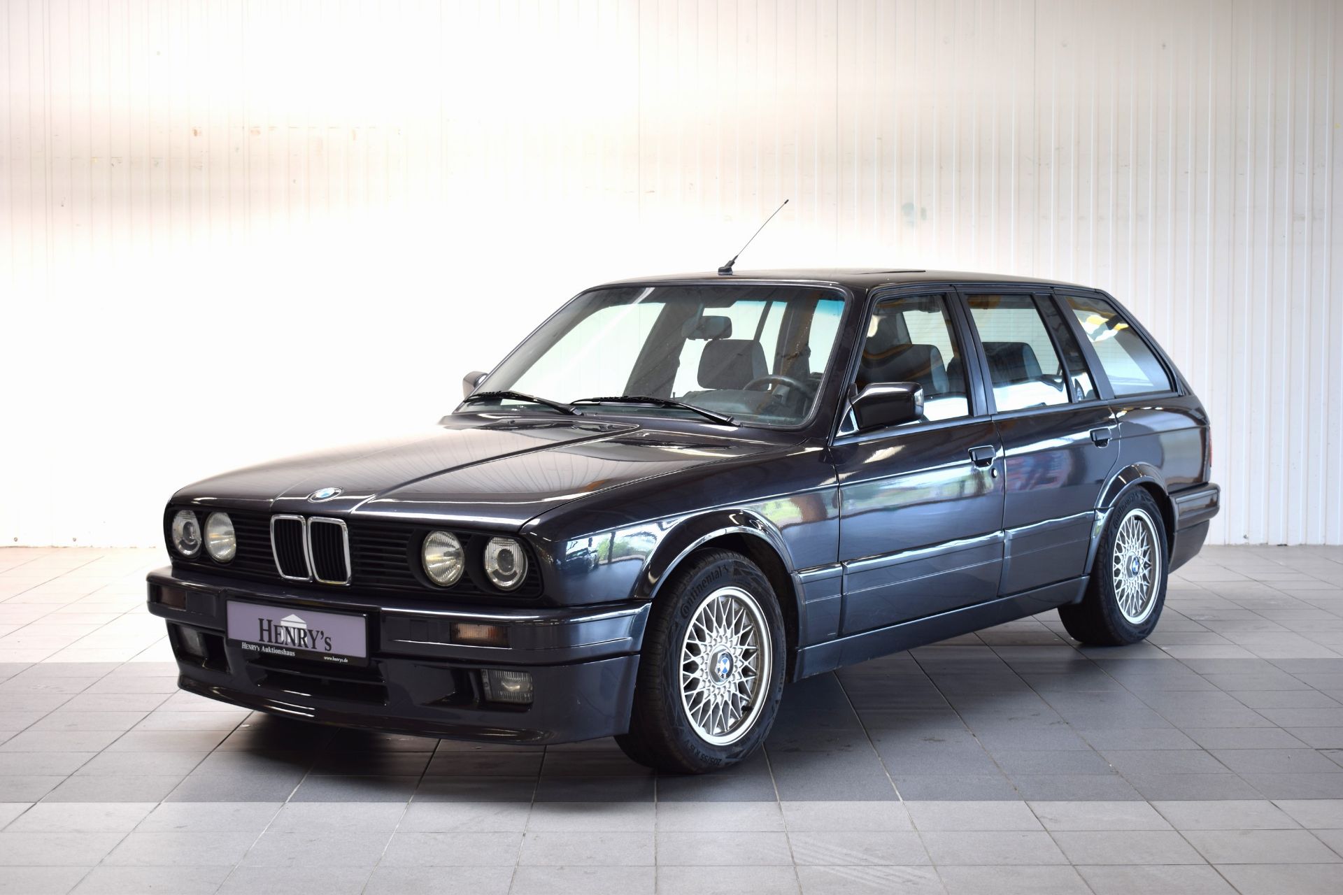 BMW 325i,   EZ 08/90, Laufleistung abgelesen ca. - Bild 3 aus 9