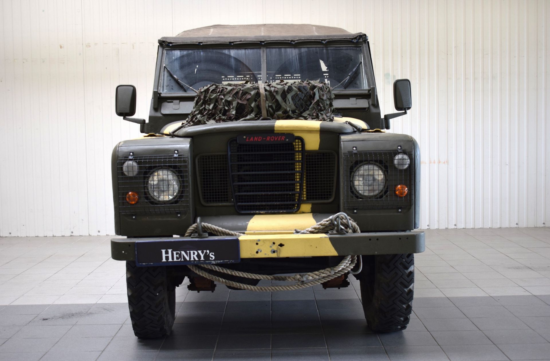 Land Rover Serie III 109, Fahrgestellnummer: - Bild 2 aus 11