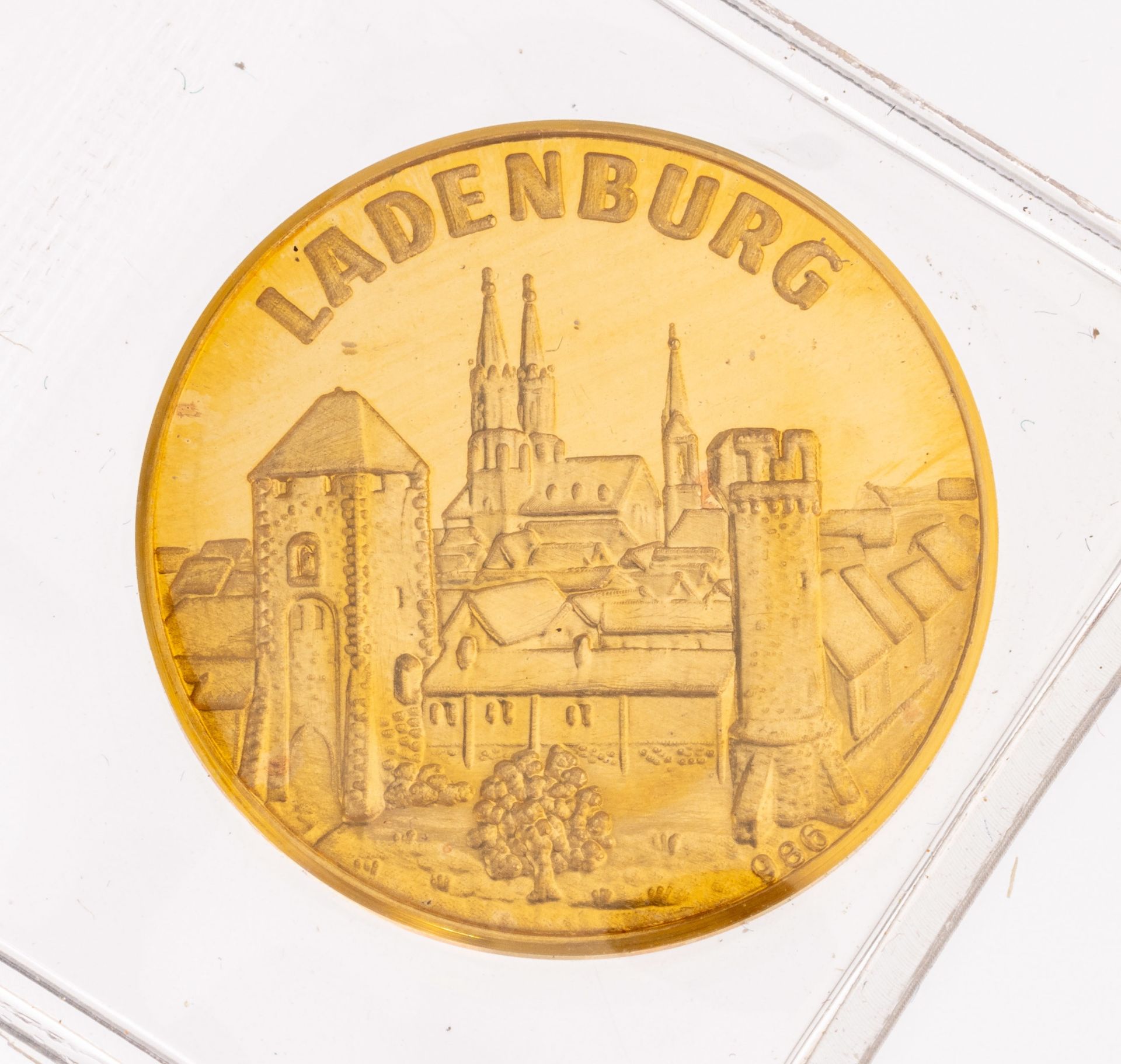 Goldmedaille 'Ladenburg',   986er Gold, AV: Stadtansicht