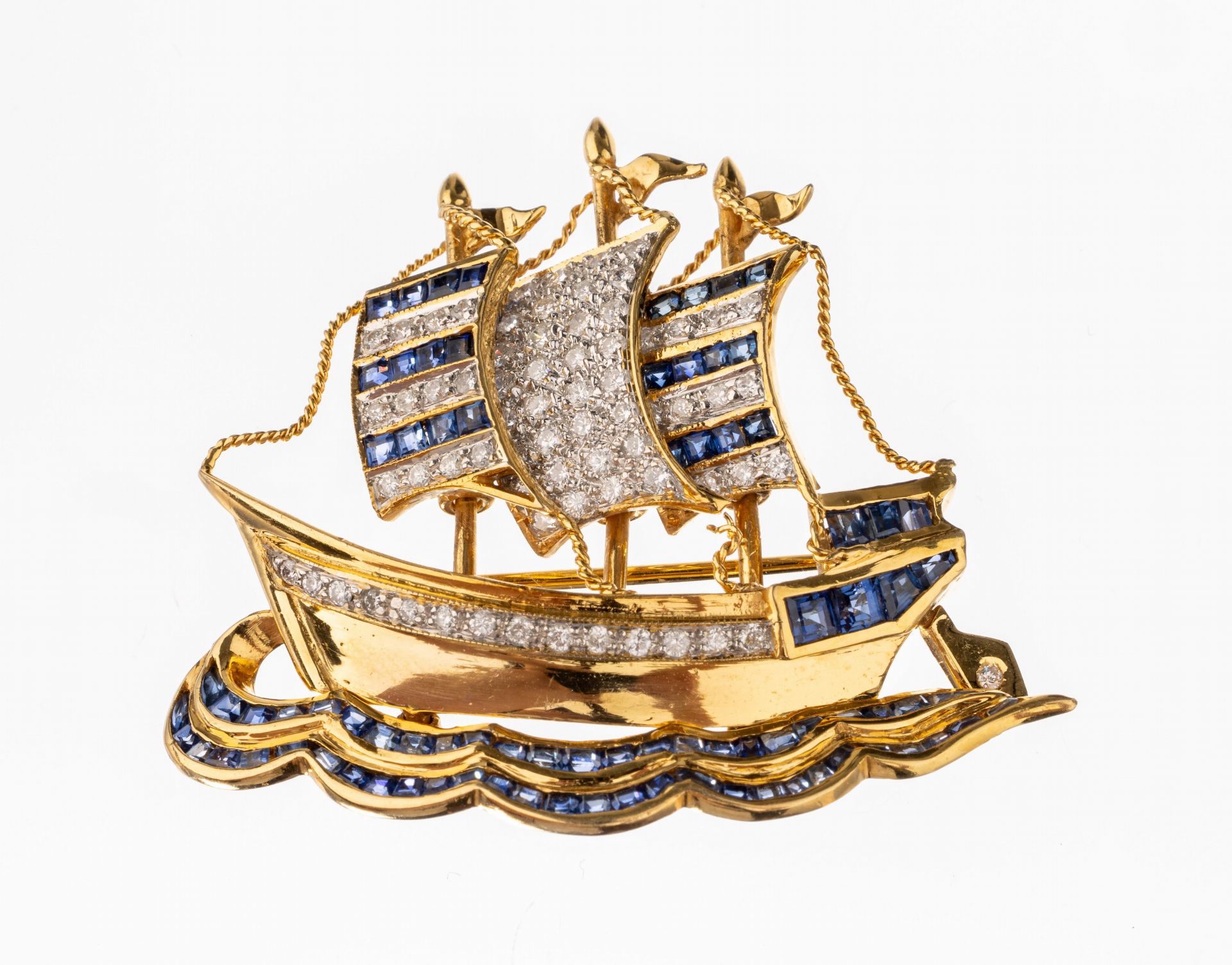 18 kt Gold Saphir-Brillant-Brosche 'Segelschiff', GG