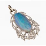 14 kt Gold Opal-Diamant-Anhänger,   WG 585/000, floral