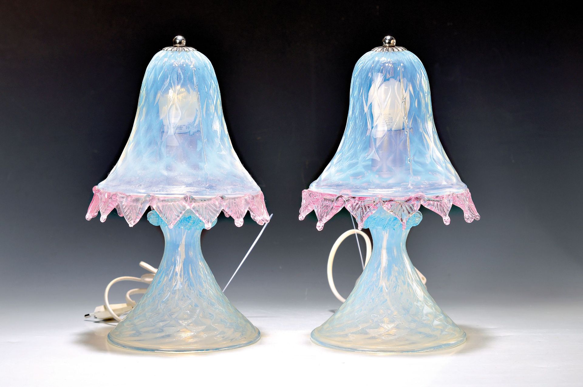 Paar Tischlampen, Murano, 2. Hälfte, 20. Jh., farbloses