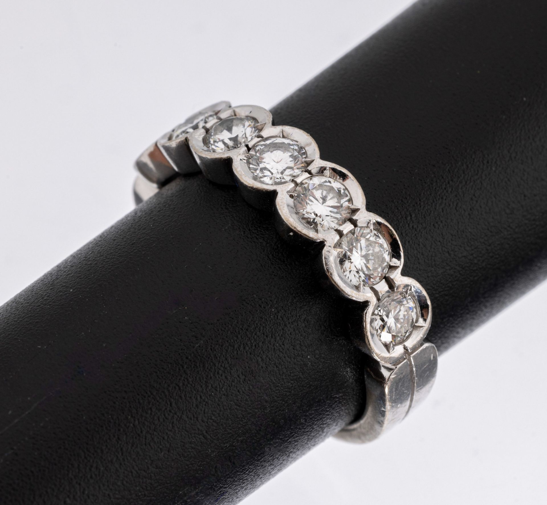 14 kt Gold Brillant-Ring, WG 585/000, bes. mit 7