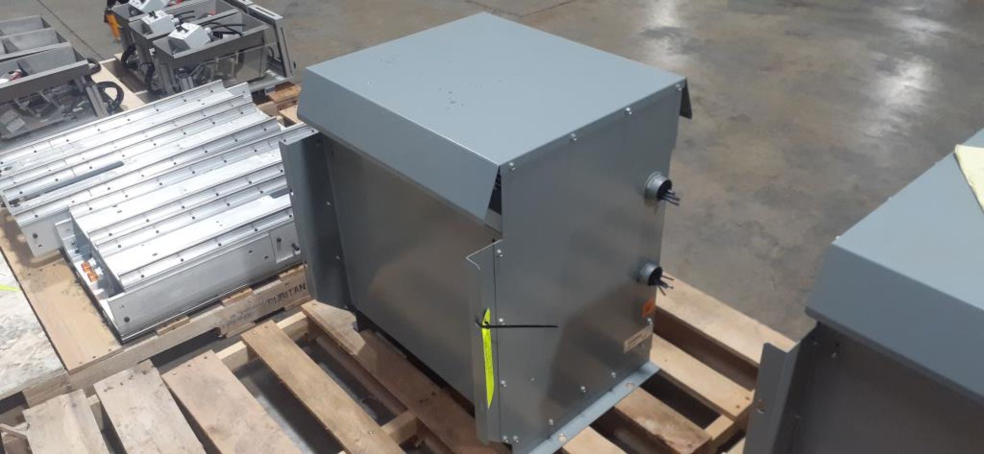 HPS Hammond Solutions 45 KVA Transformer - Image 2 of 3