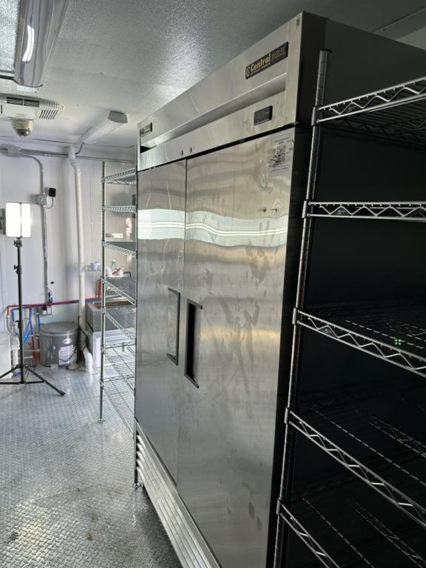 2021 Food Service Support Trailer - Image 16 of 18