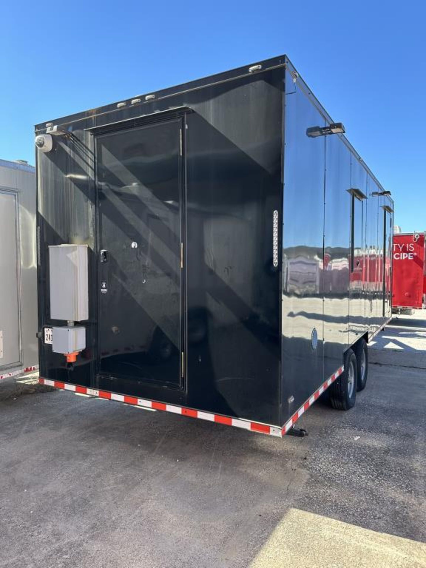 2021 Food Service Support Trailer - Image 3 of 18