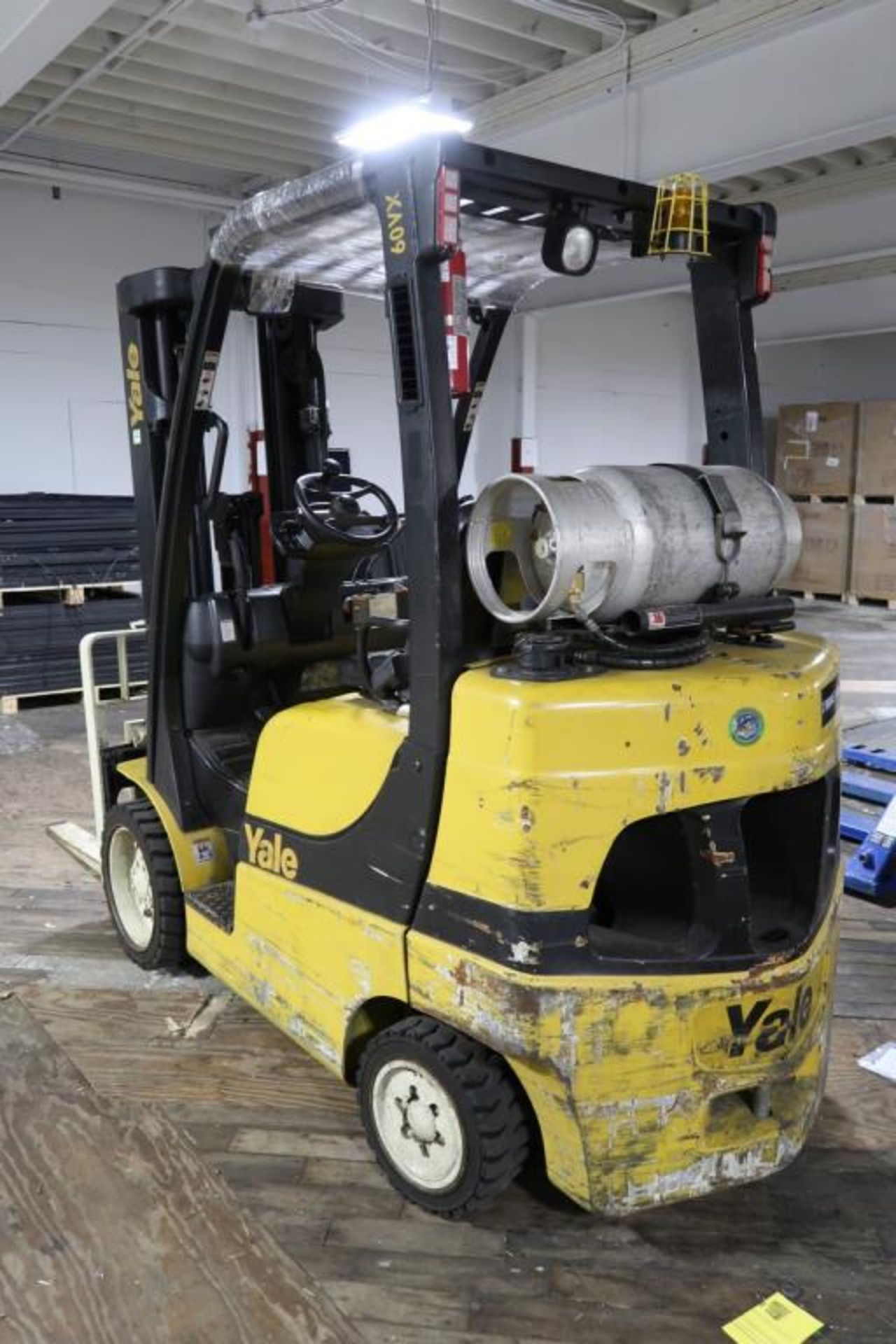 Yale 5,750 Lb. Capacity LP Fork Lift - Image 6 of 10