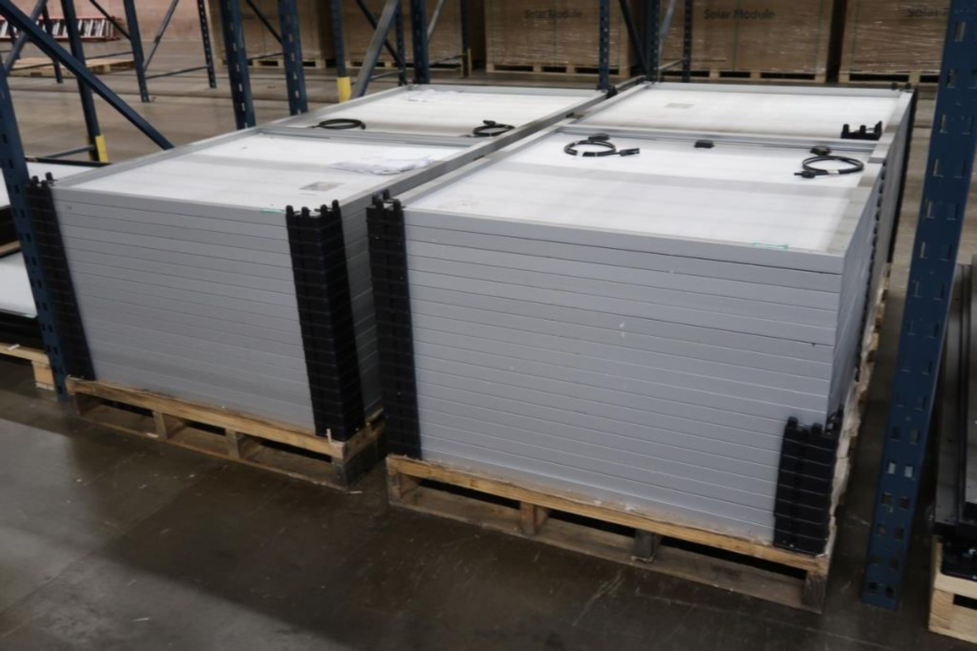 Pallets of Assorted Photovoltaic Solar Panels - Image 5 of 20