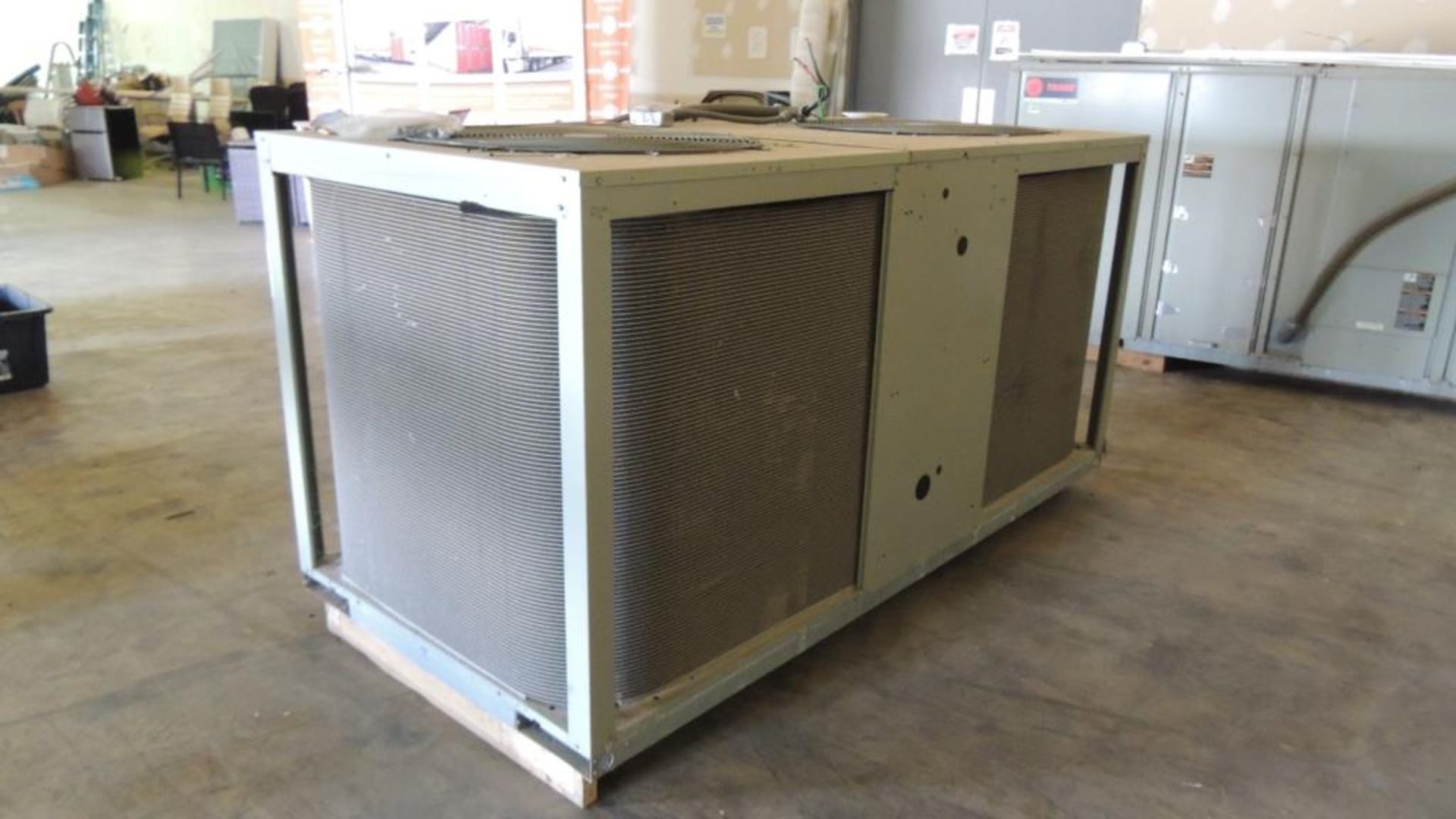 Trane Air Conditioner - Image 4 of 6