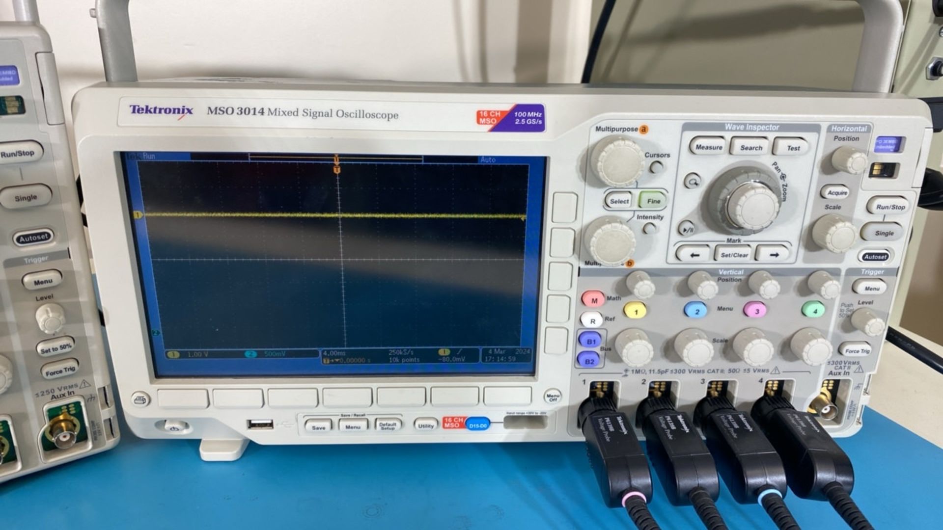 Tektronix Oscilloscopes & Probes - Image 2 of 7