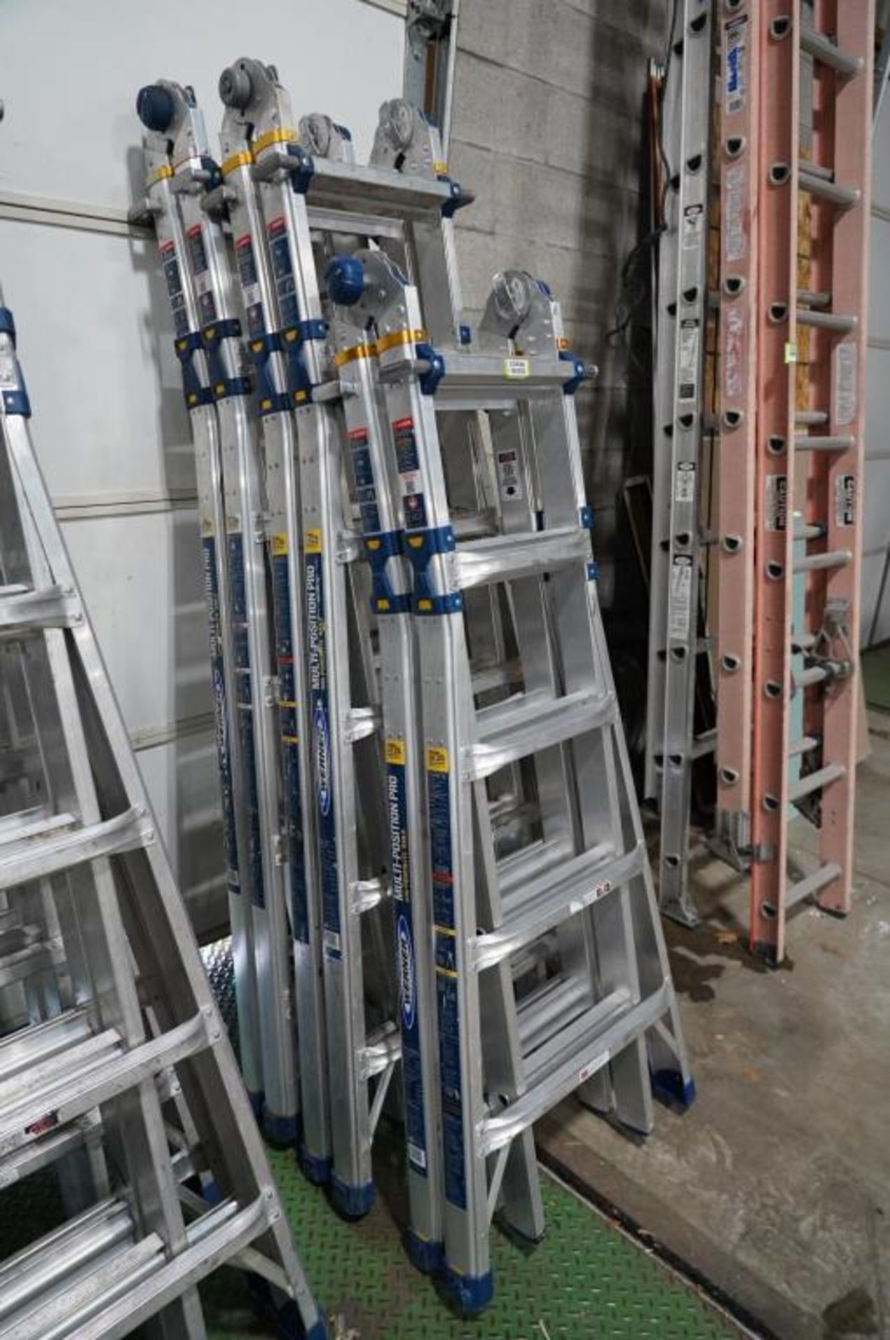 25 Ft Multi Position Pro Aluminum Ladders - Bild 2 aus 5