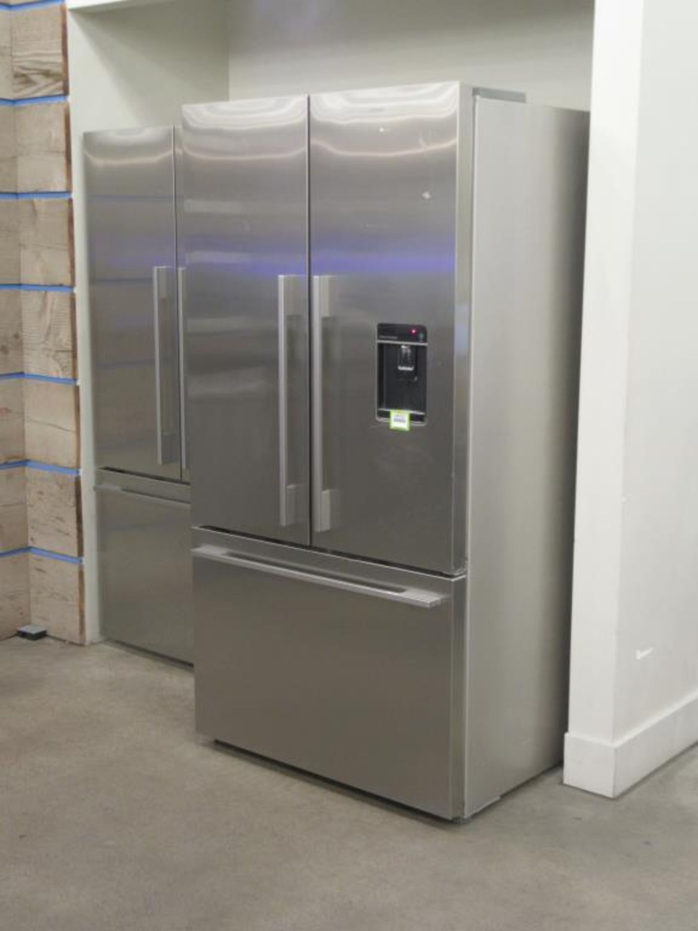 Fisher & Paykel Refrigerator/Freezer