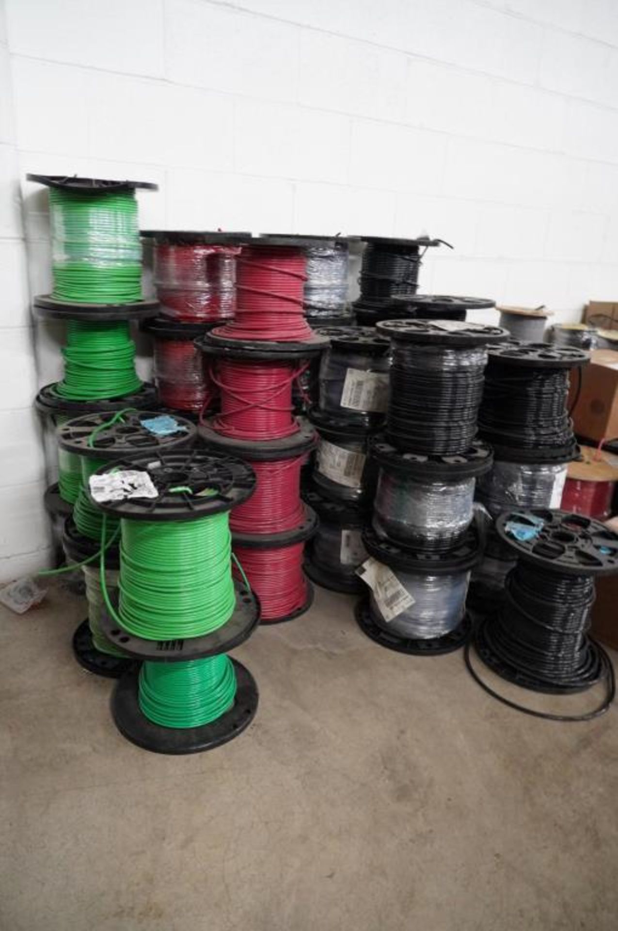 Assorted Size Wire Spools - Image 29 of 29