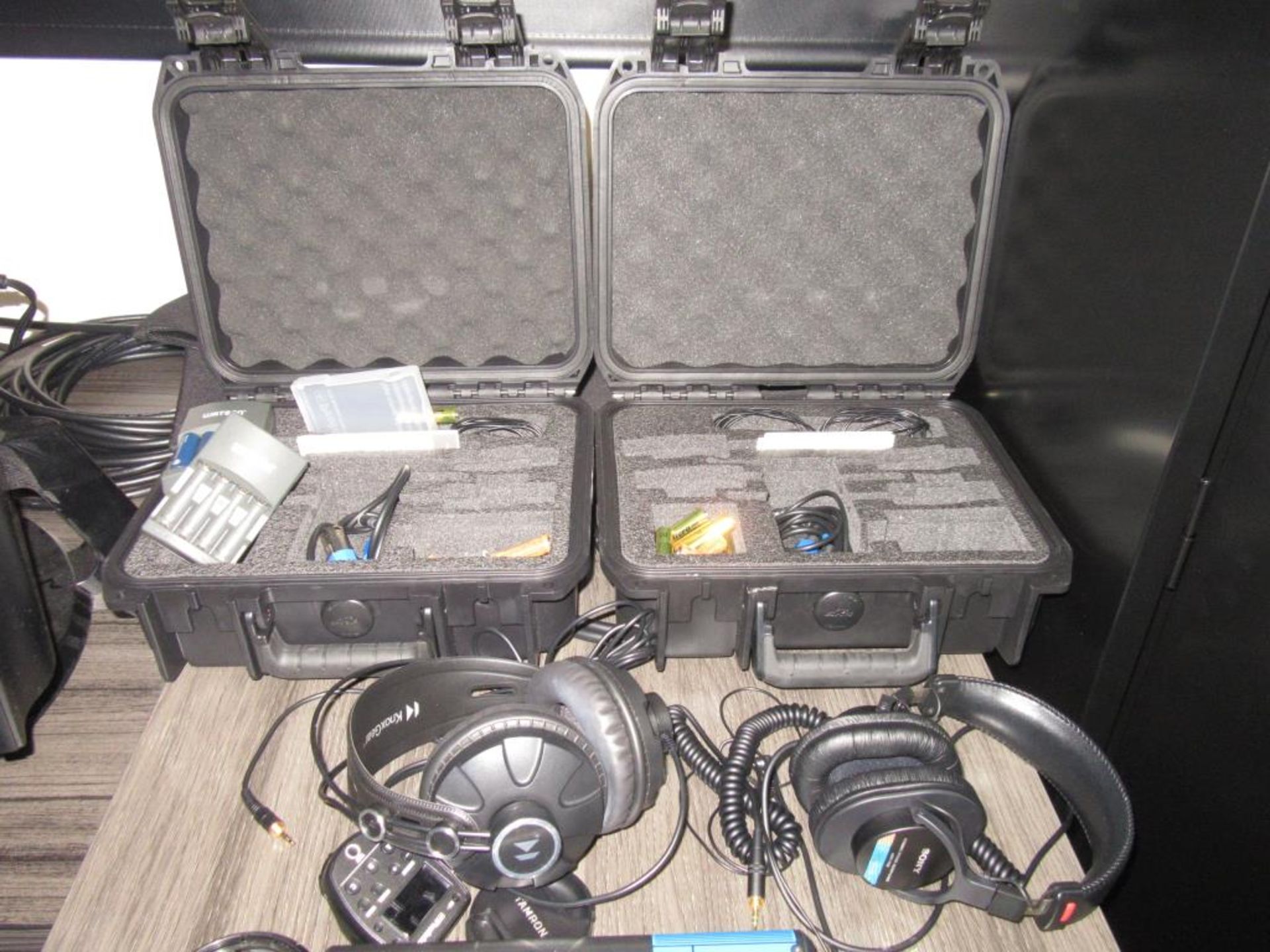 Photography & Sound Equipment - Image 12 of 28