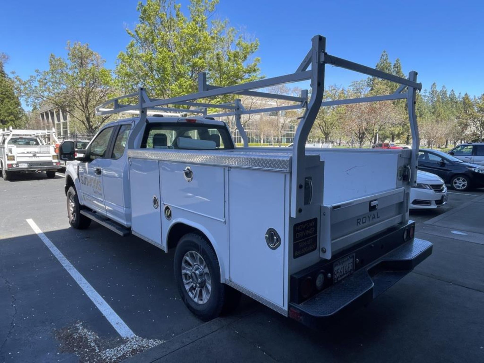 Ford F250 STX Truck - Image 3 of 27
