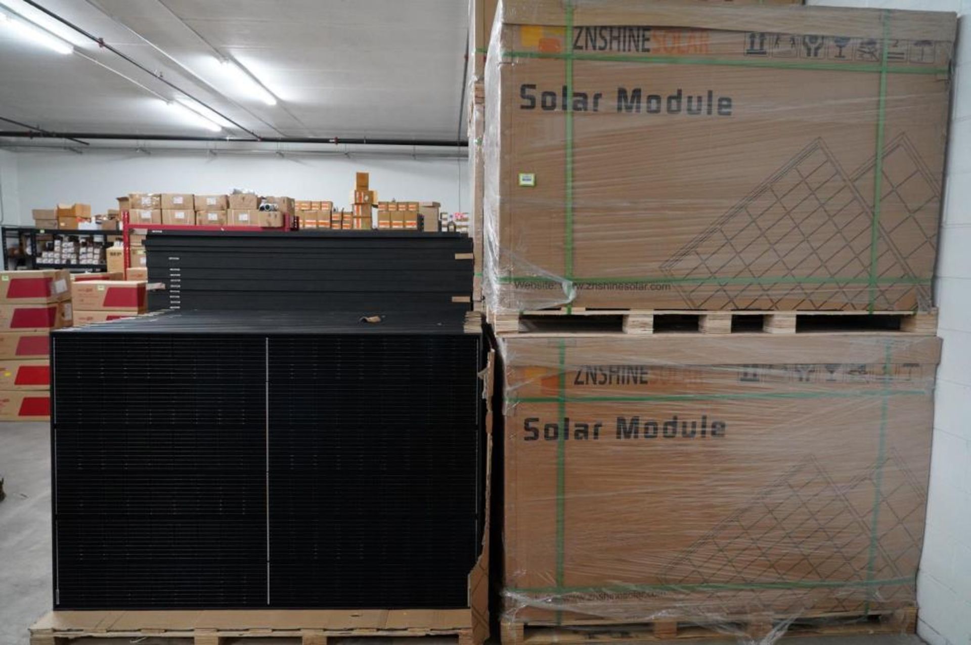 ZNShine 370 Watt PV Solar Panels