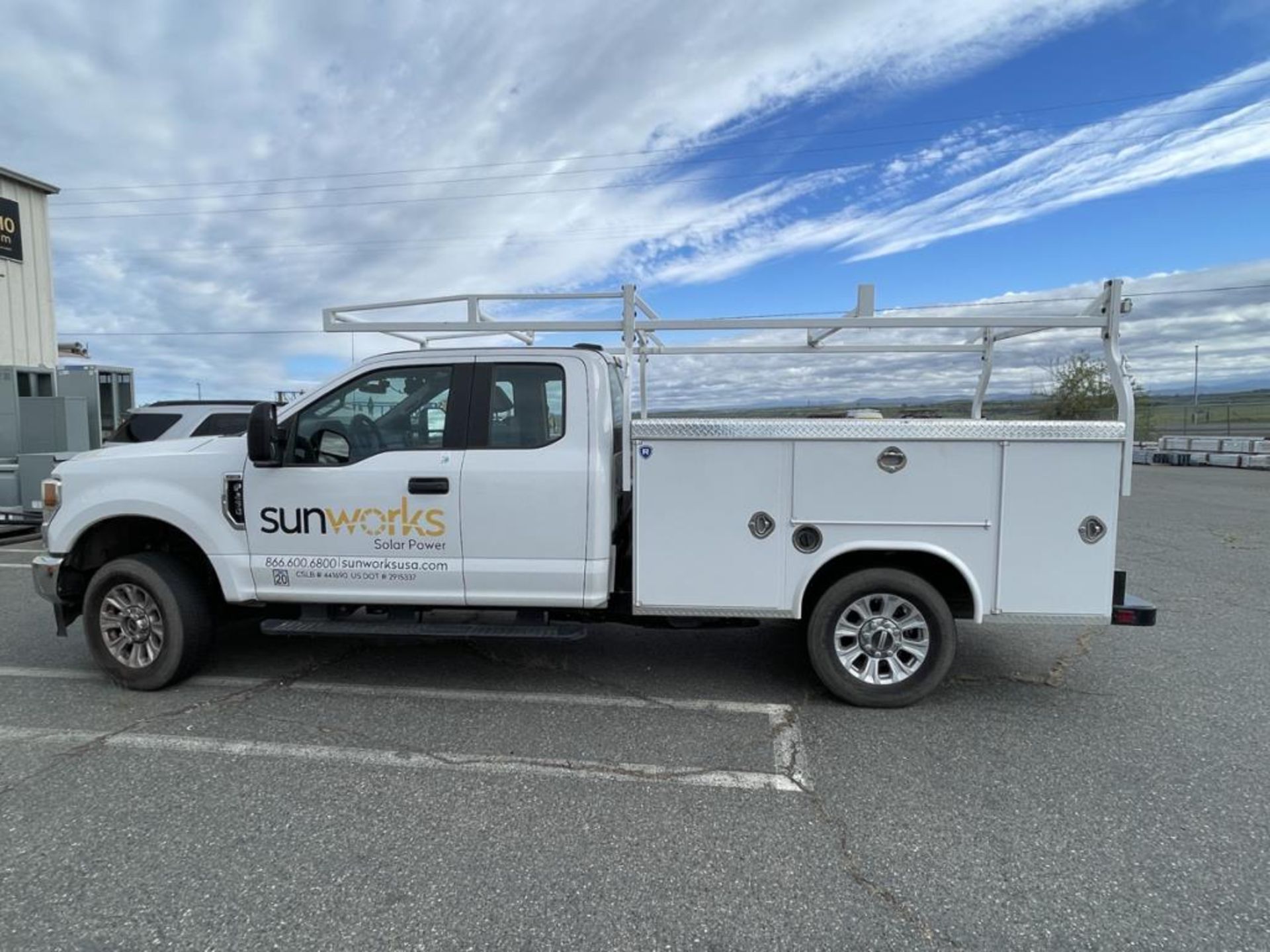 Ford F250 STX Truck - Image 4 of 11