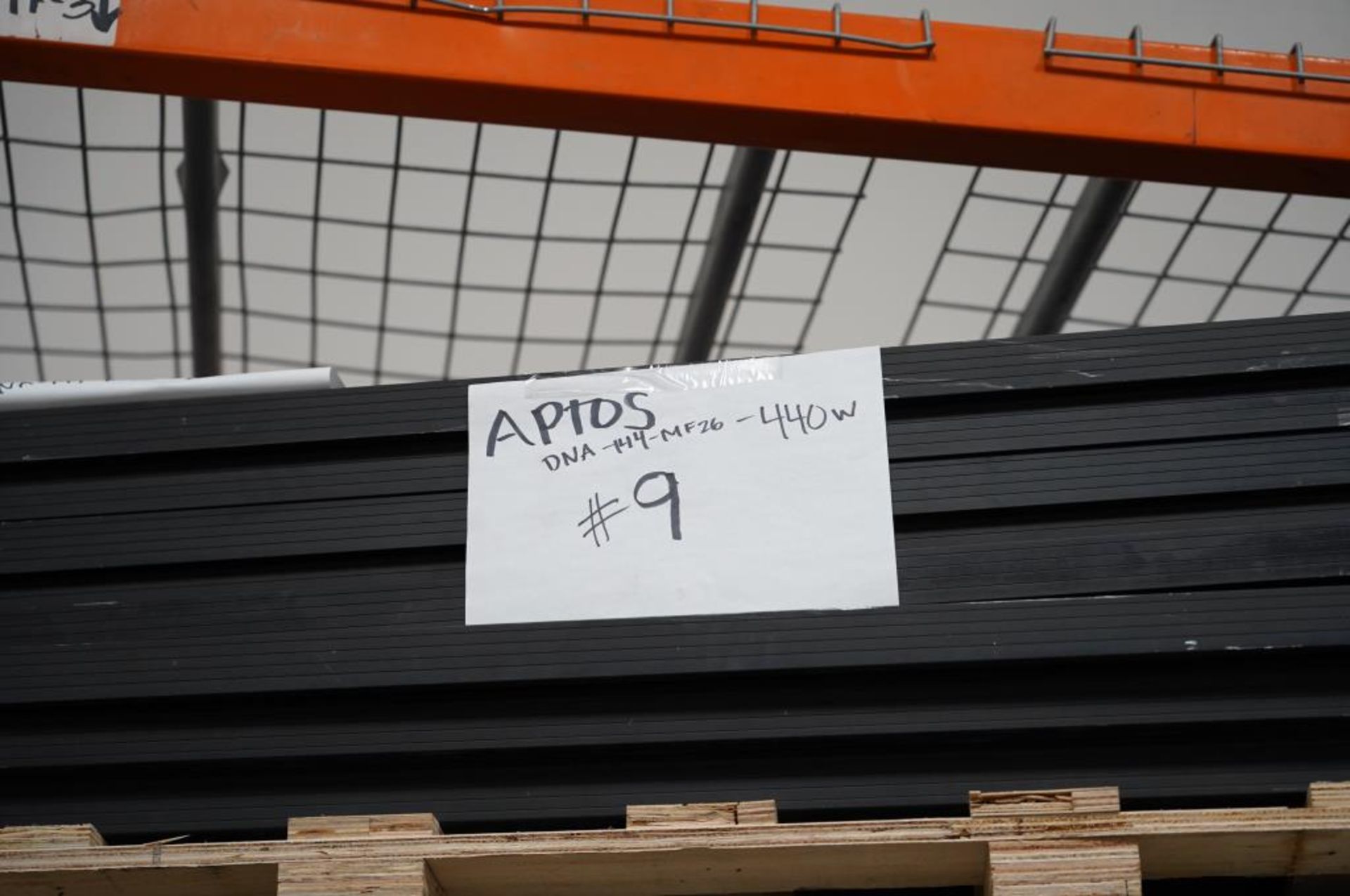 Aptos & Longi PV Solar Panels - Image 2 of 4