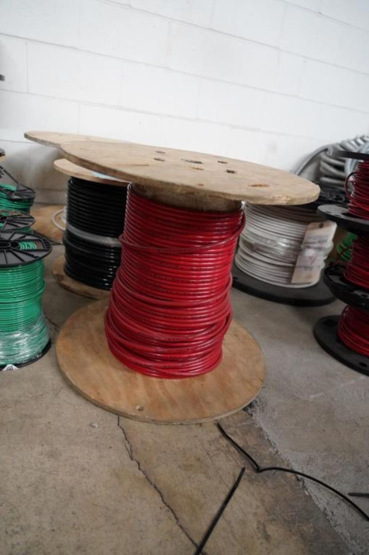 Assorted Size Wire Spools - Image 12 of 29