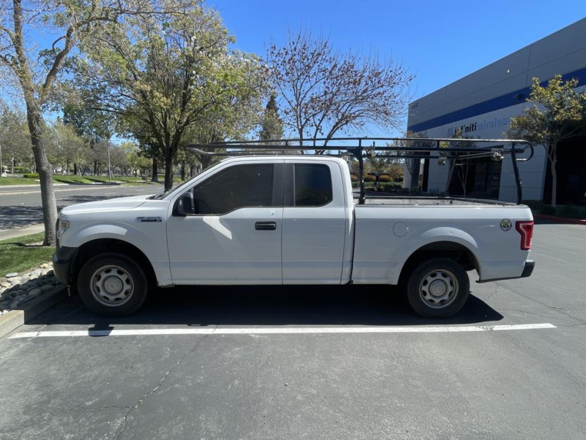 Ford F150 XL Truck - Image 2 of 28