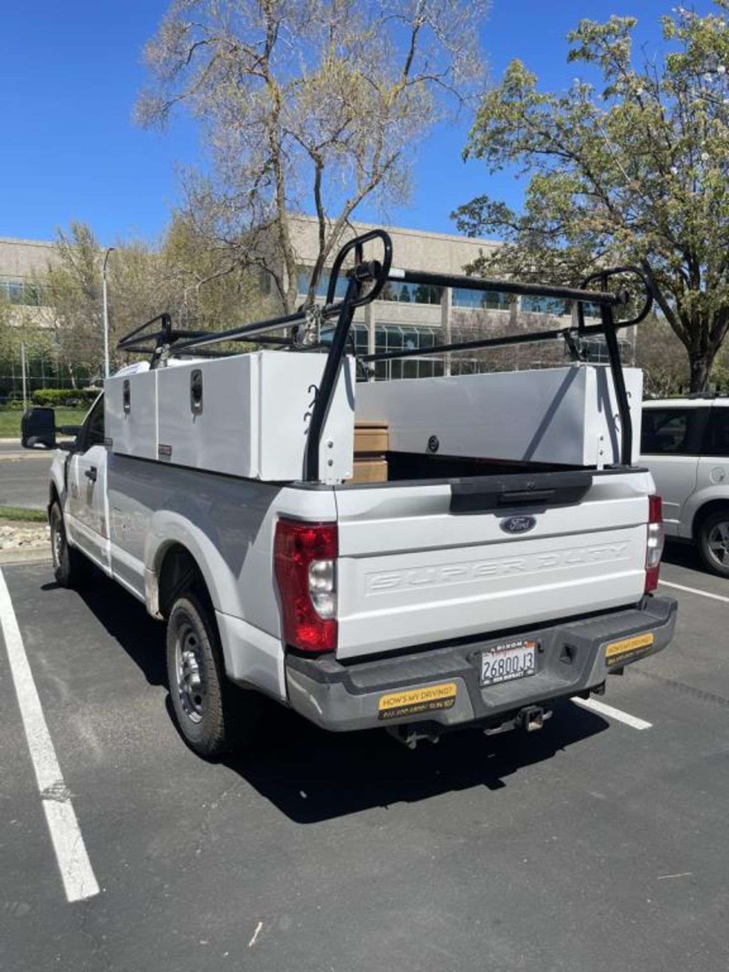 Ford F250 XL Truck - Image 6 of 27