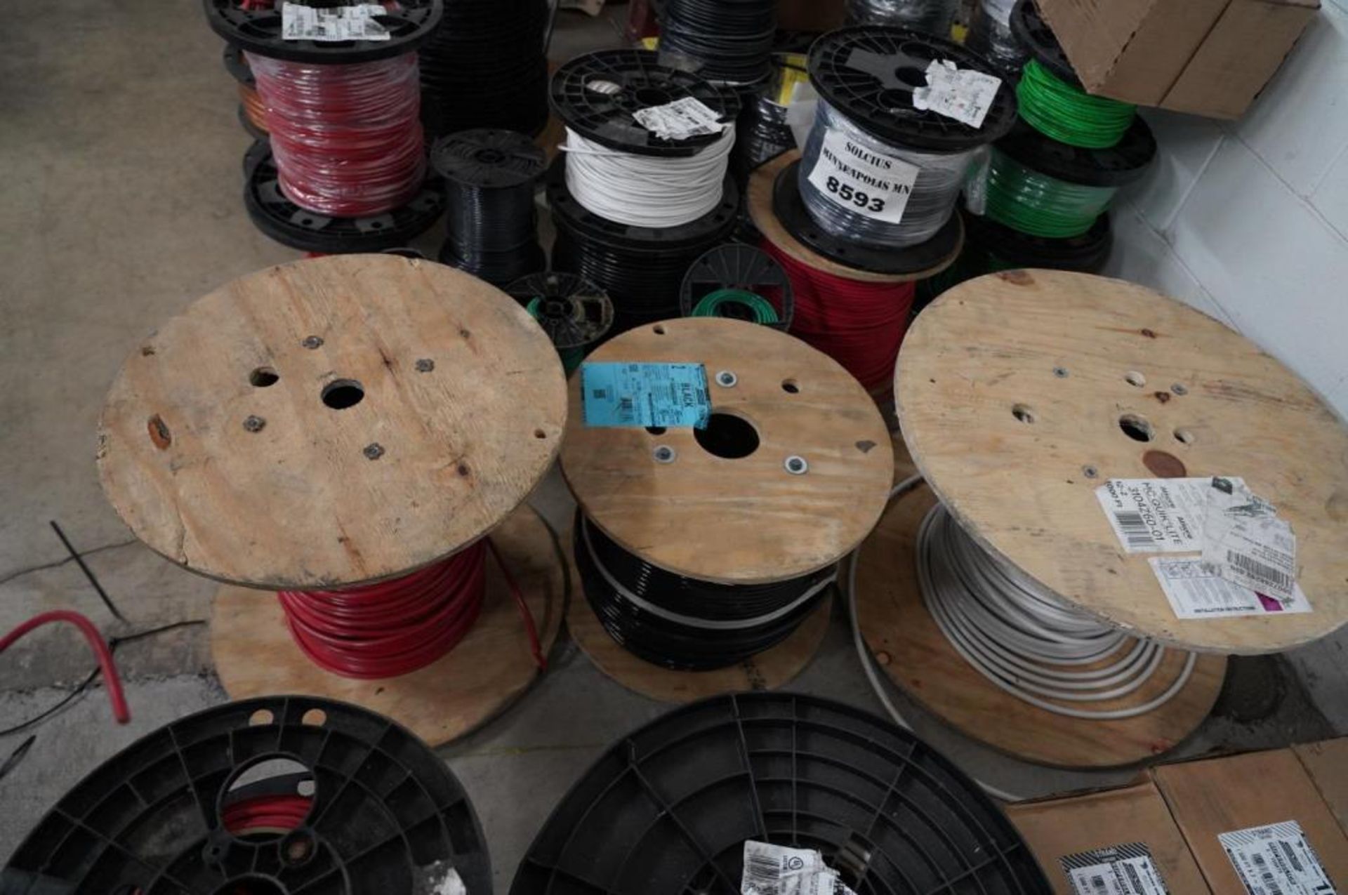 Assorted Size Wire Spools - Image 9 of 29