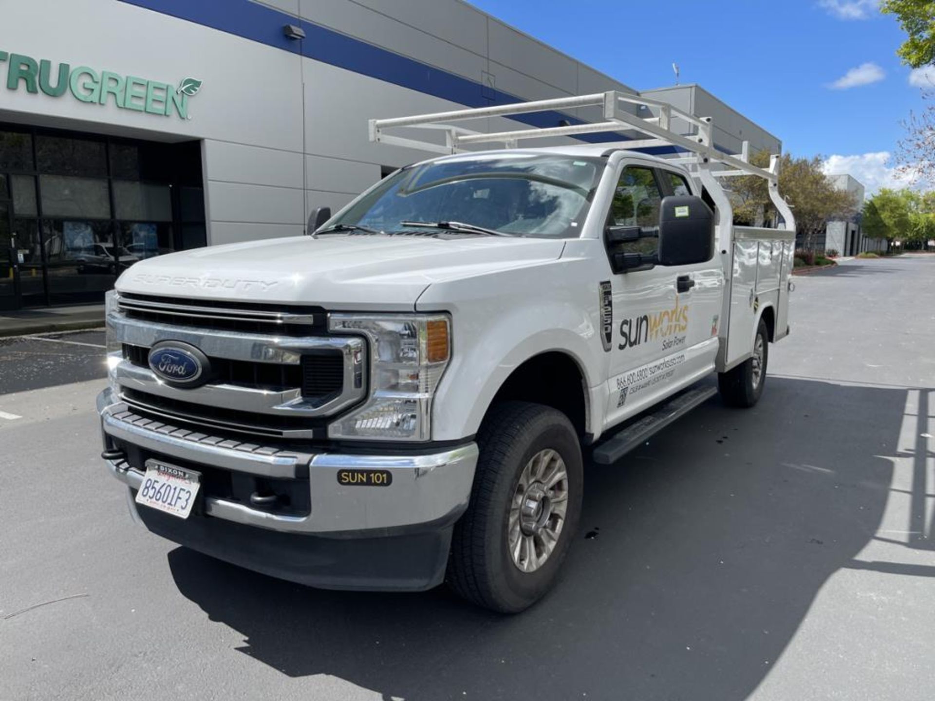 Ford F250 Truck - Image 3 of 24