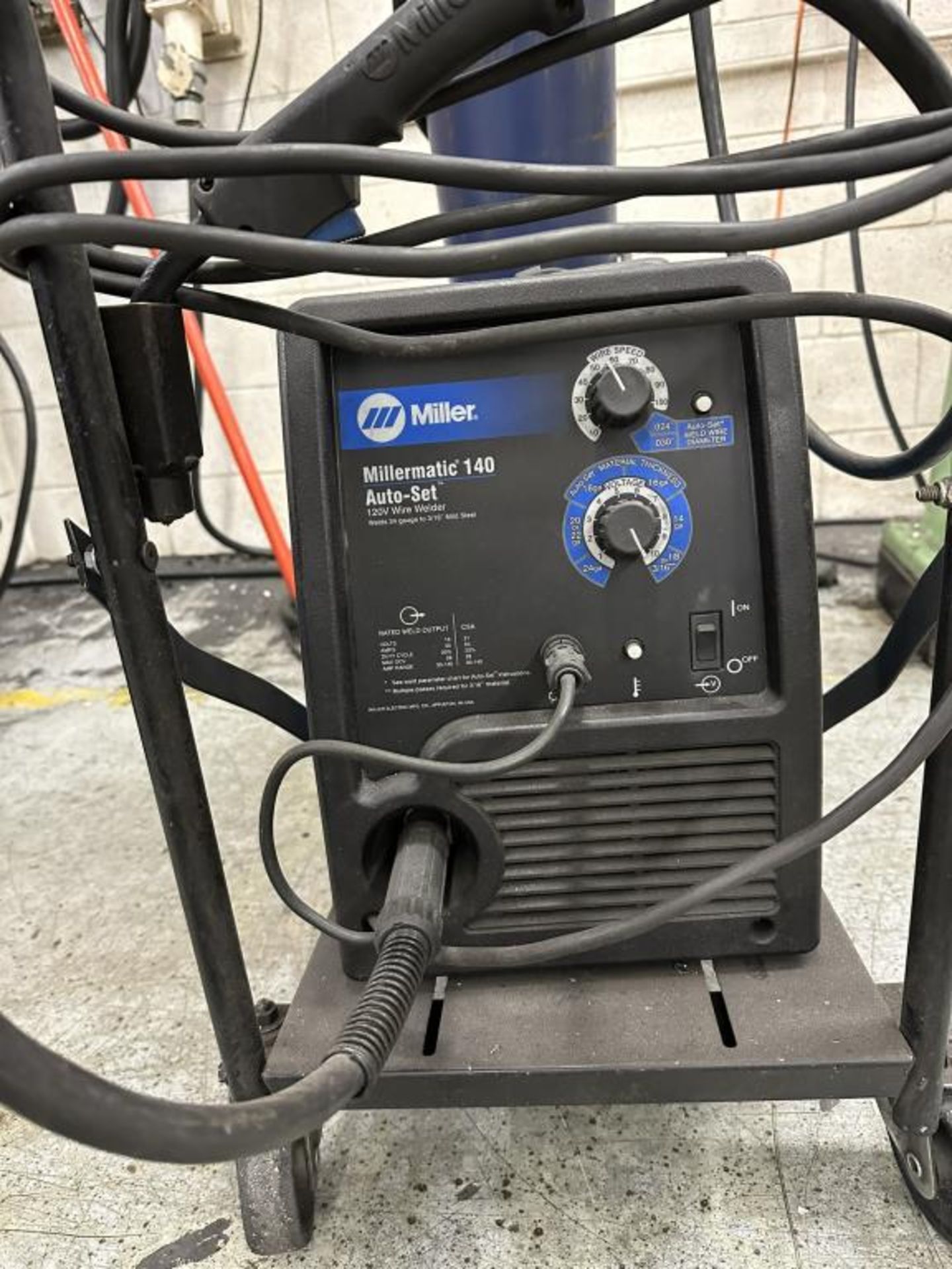 Millermatic 120v Wire Welder - Image 4 of 6