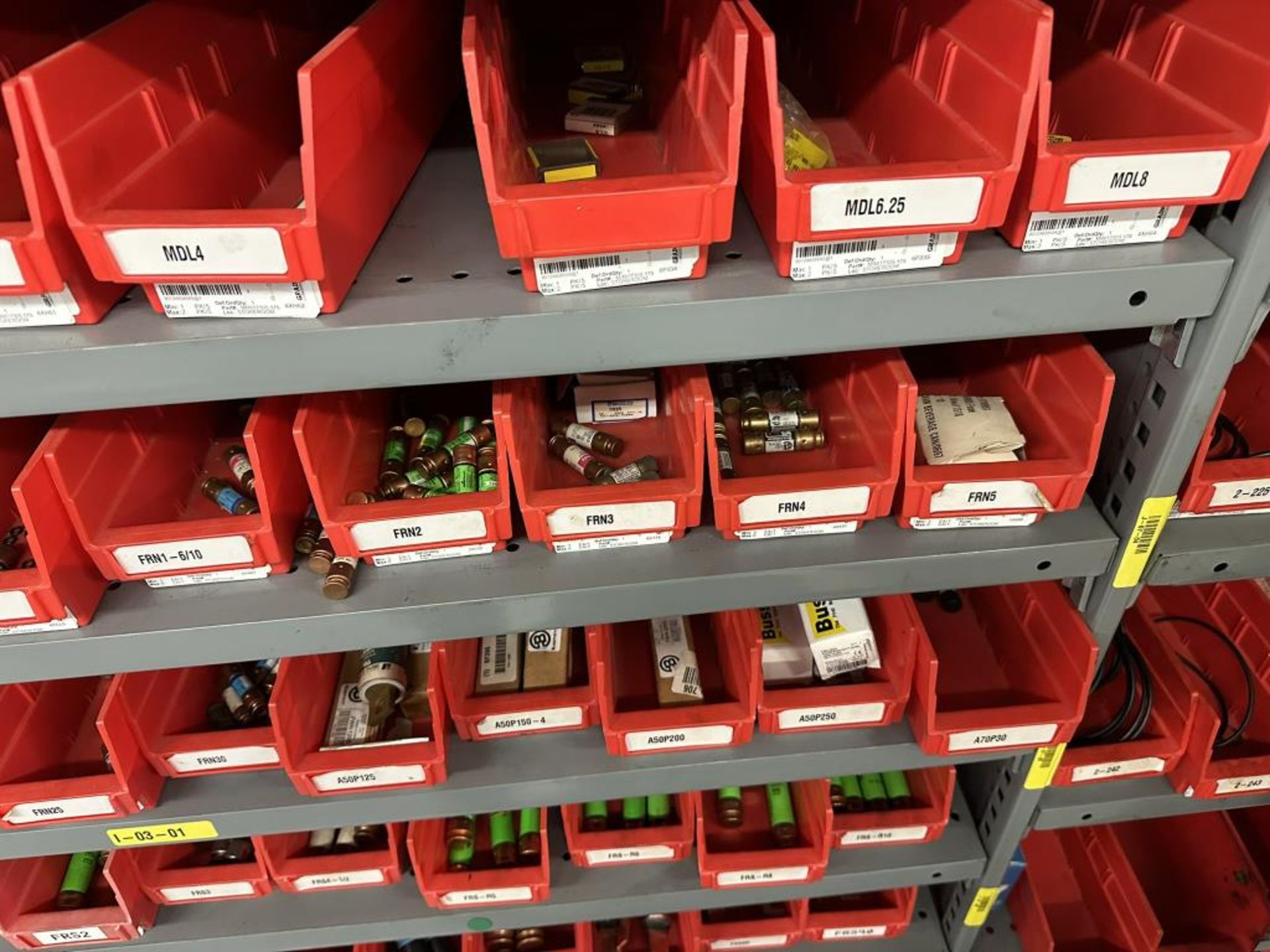 Fuses - Image 7 of 11
